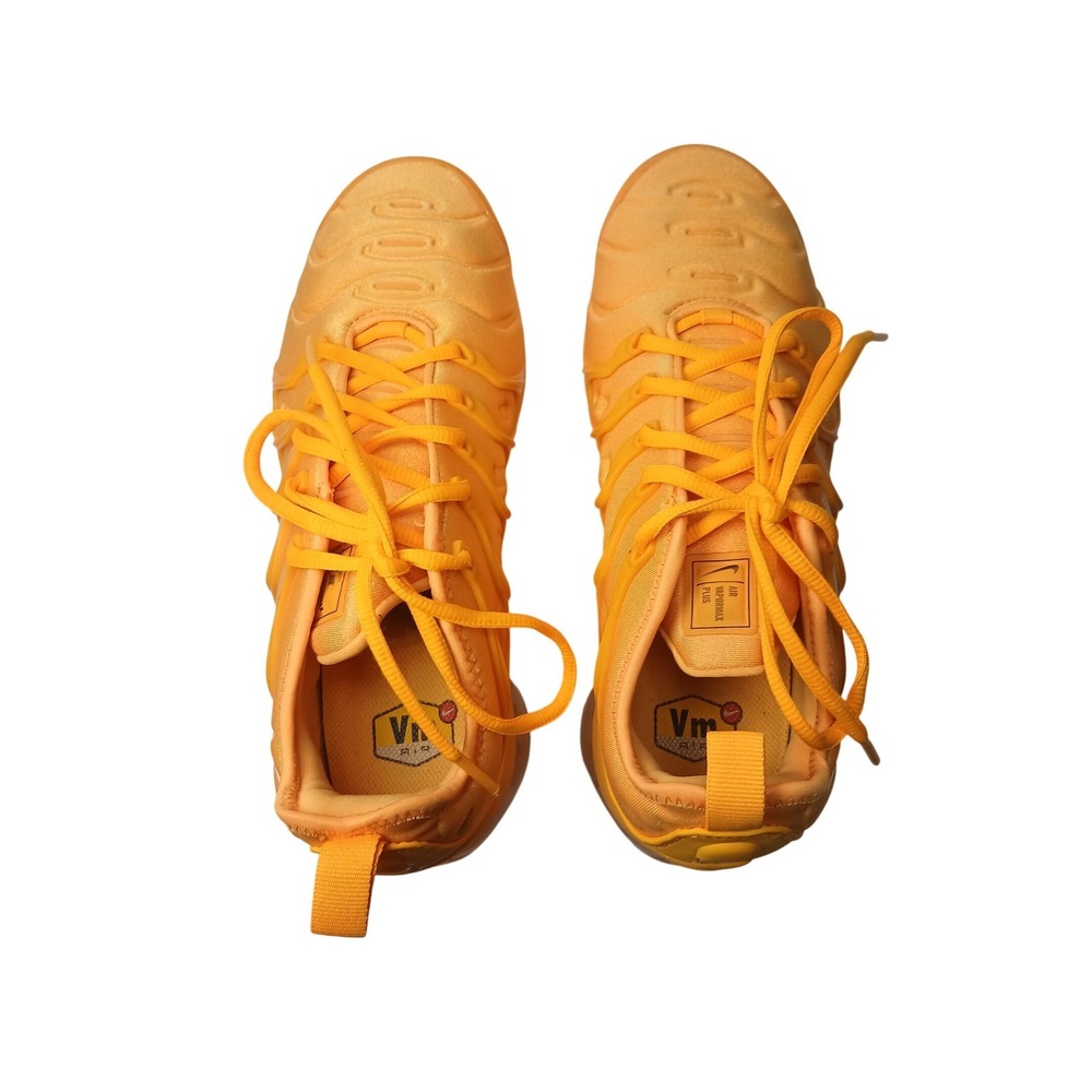 Nike Air VaporMax Plus Women 7.5 Egg Yolk Orange CW7011-800 Low Top Sneakers - Picture 5 of 10